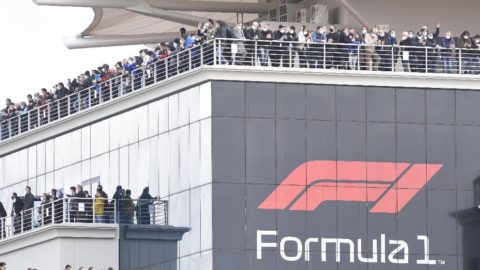 Formula 1`de corona unutuldu! Böyle izlediler...